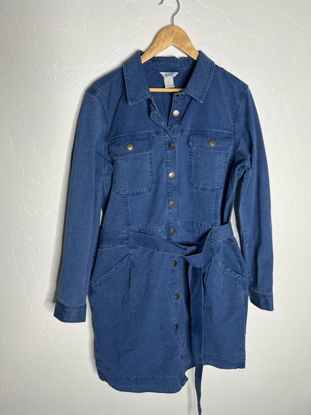 Duluth Trading Co Denim Long Sleeve Shirt Dress with Belt pockets heirloom